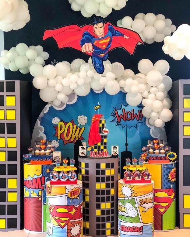 تم تولد سوپرمن - Superman